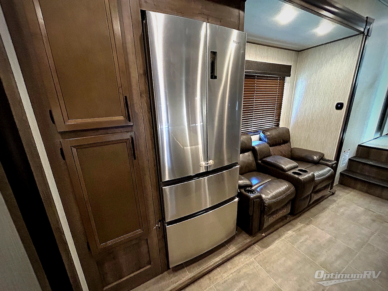 2019 Forest River Vengeance 345A13 Photo 15