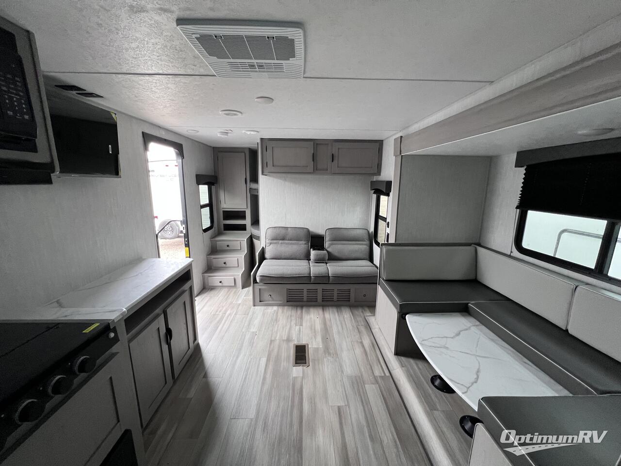 2025 Coachmen Clipper 6K Series 262BHS Photo 4