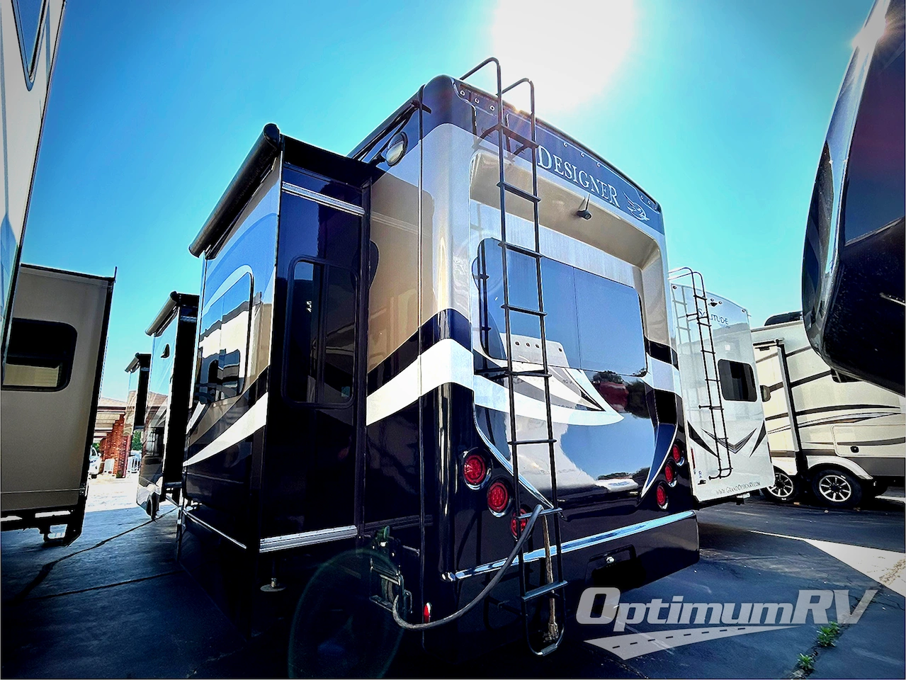 2017 Jayco Designer 39RE Photo 3