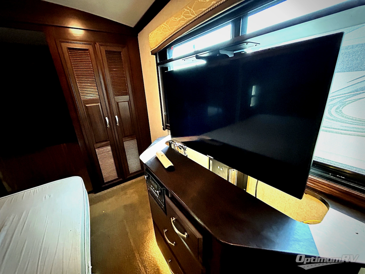2017 Jayco Designer 39RE Photo 23