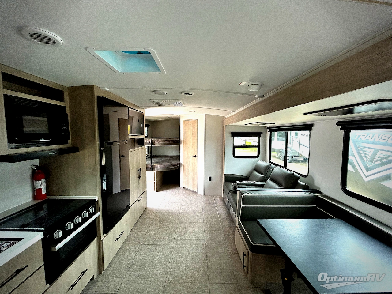 2025 Grand Design Imagine 2800BH Photo 4