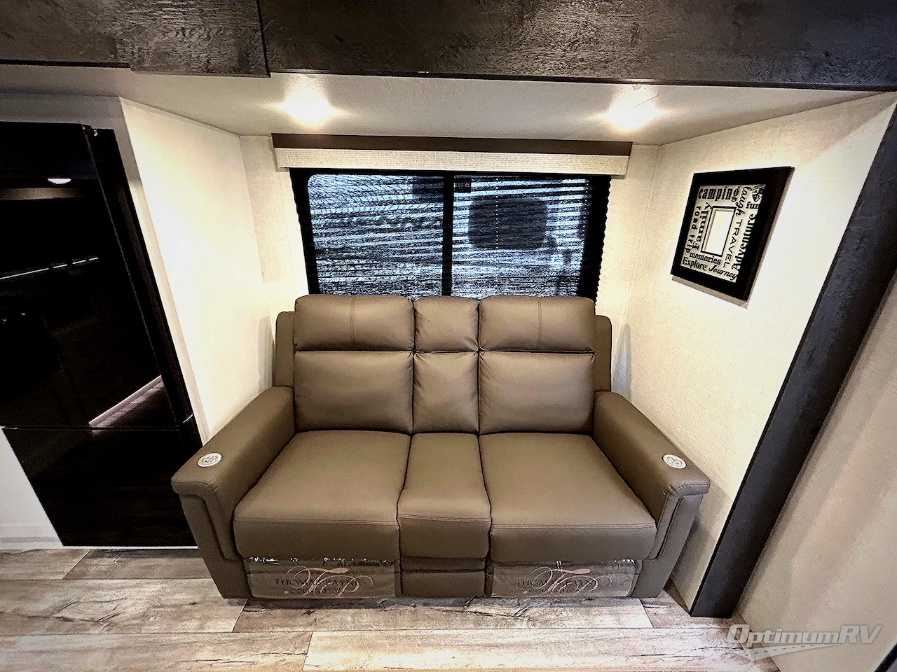 2025 Venture Sienna SA231VRK Photo 9