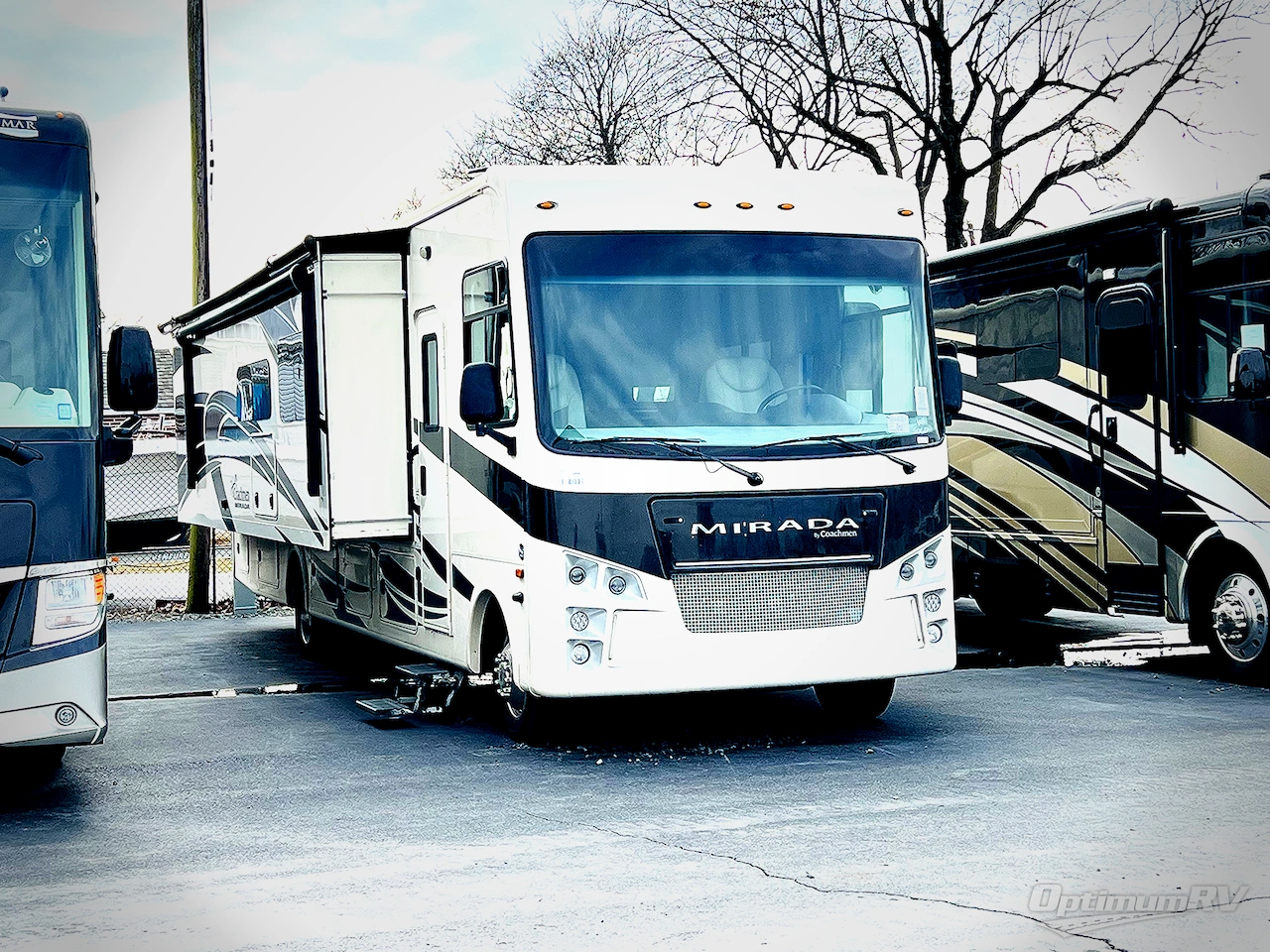 2020 Coachmen Mirada 35OS Photo 1