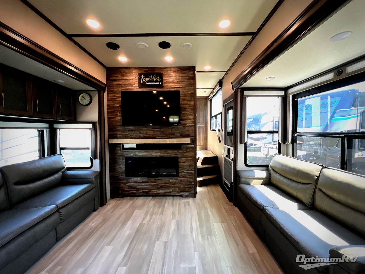 2021 Grand Design Solitude 390RK Photo 3
