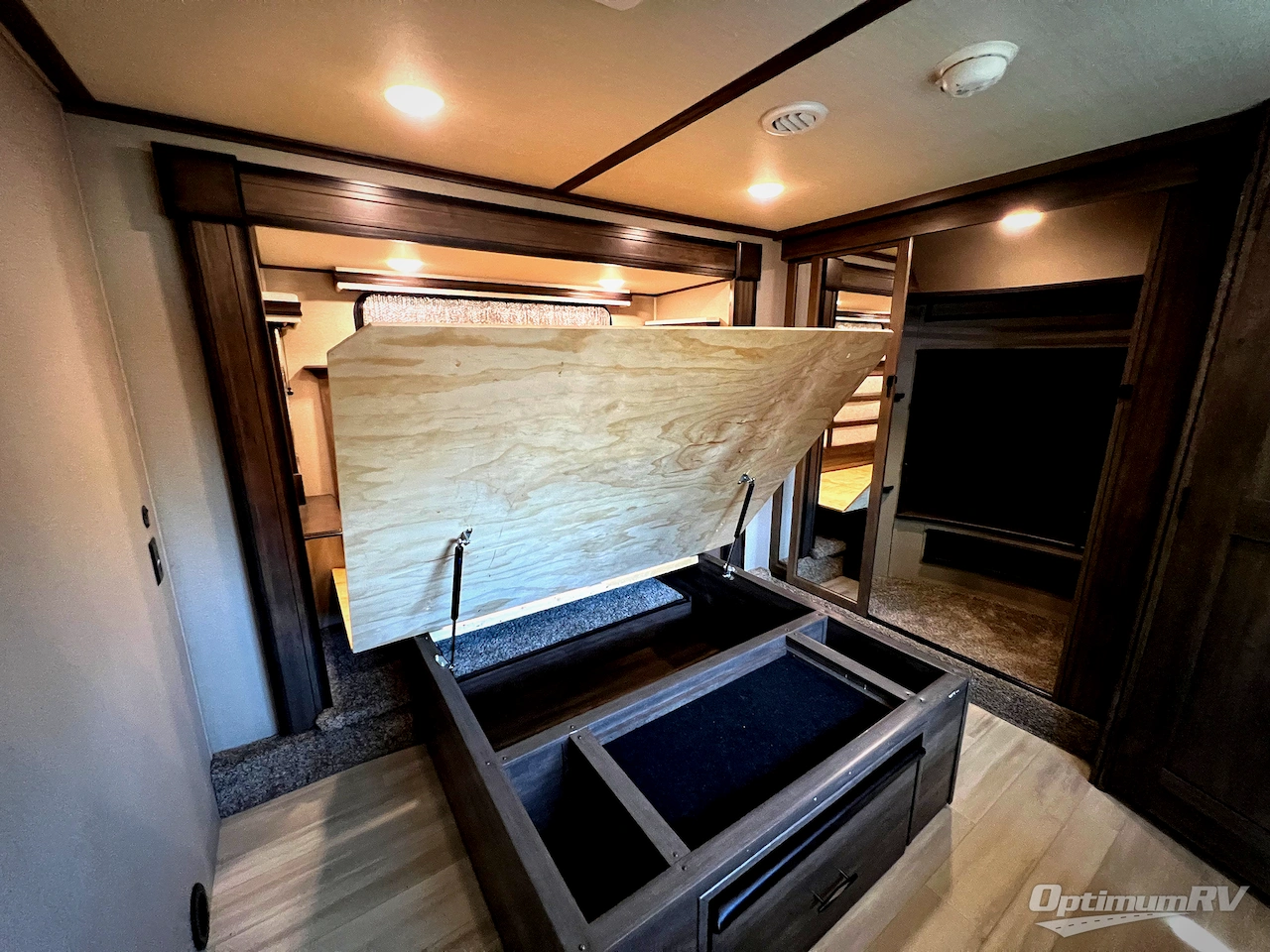 2021 Grand Design Solitude 390RK Photo 18