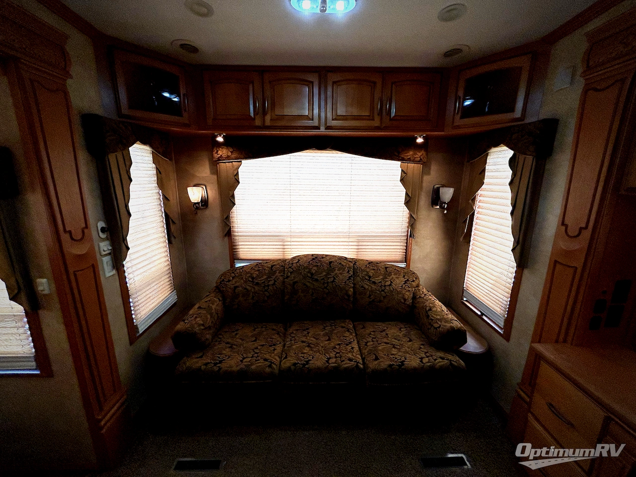 2011 DRV Luxury Suites Mobile Suites 36RSSB3 Photo 19