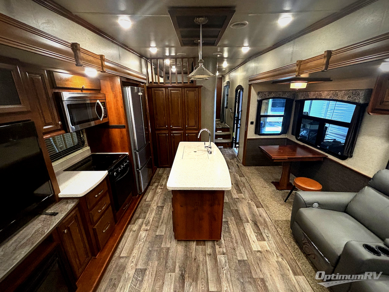2018 Heartland Bighorn Traveler 39MB Photo 9