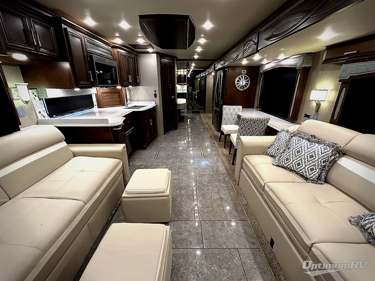 2019 Newmar Ventana 4037 Photo 5