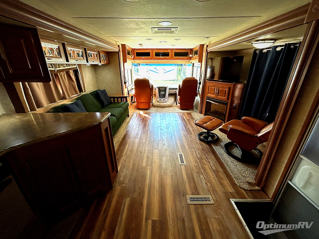 2012 Forest River Georgetown XL 378TS Photo 5