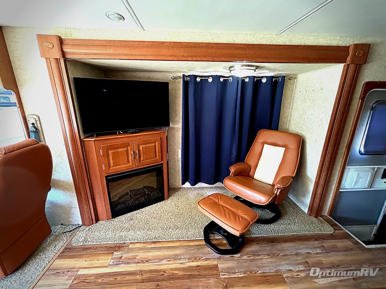 2012 Forest River Georgetown XL 378TS Photo 10