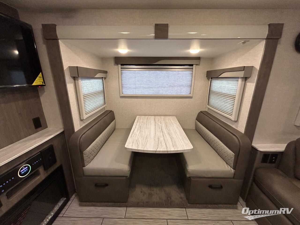 2025 Lance Lance Travel Trailers 2465 Photo 9