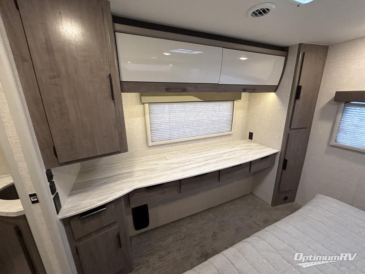 2025 Lance Lance Travel Trailers 2465 Photo 15