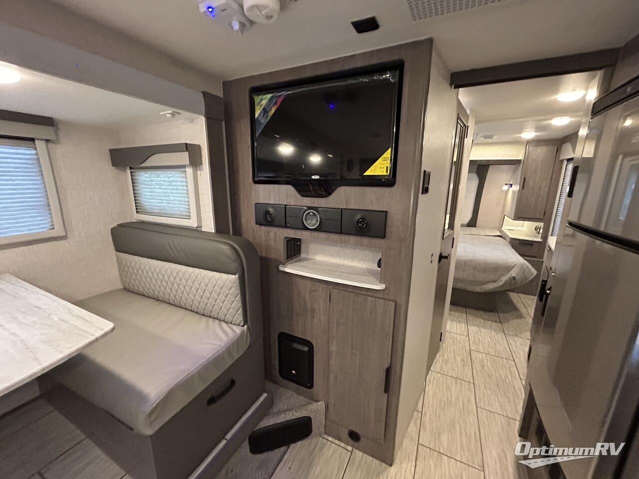 2025 Lance Lance Travel Trailers 2565 Photo 10