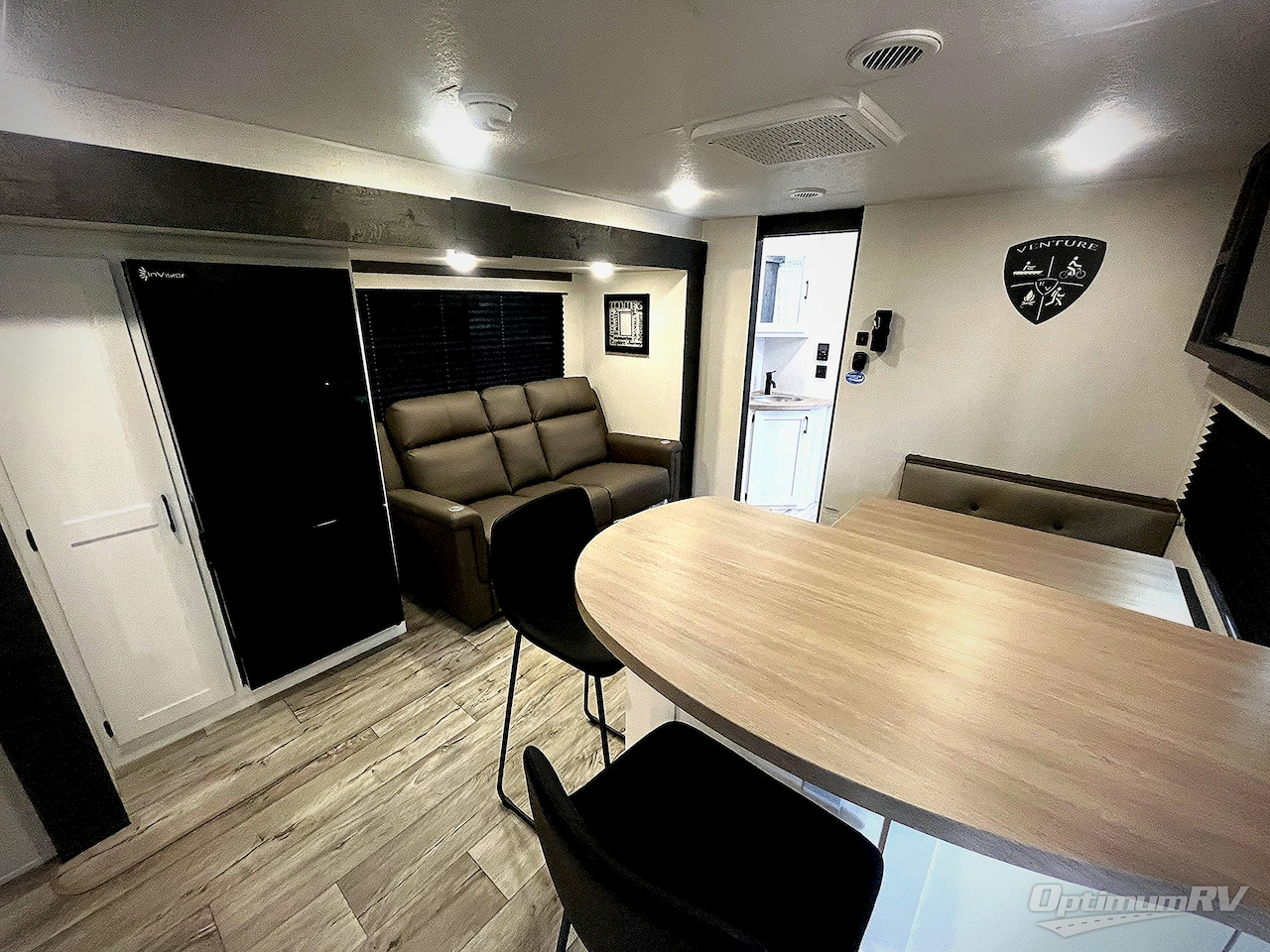 2025 Venture Sienna SA231VRK Photo 5