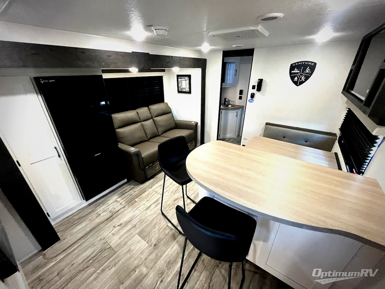 2025 Venture Sienna SA231VRK Photo 5