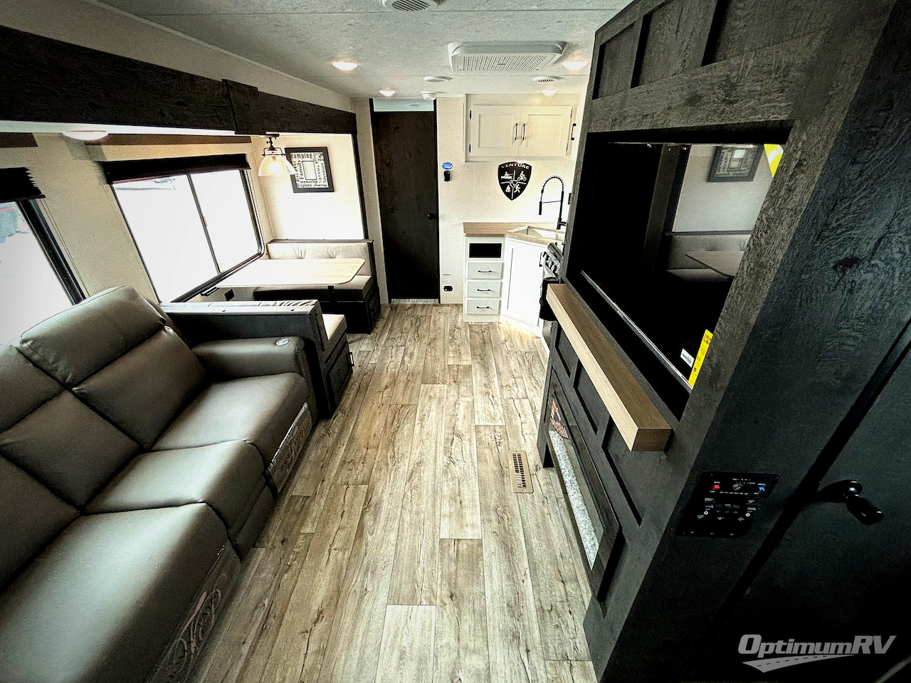 2025 Venture Sienna SA271VBH Photo 4