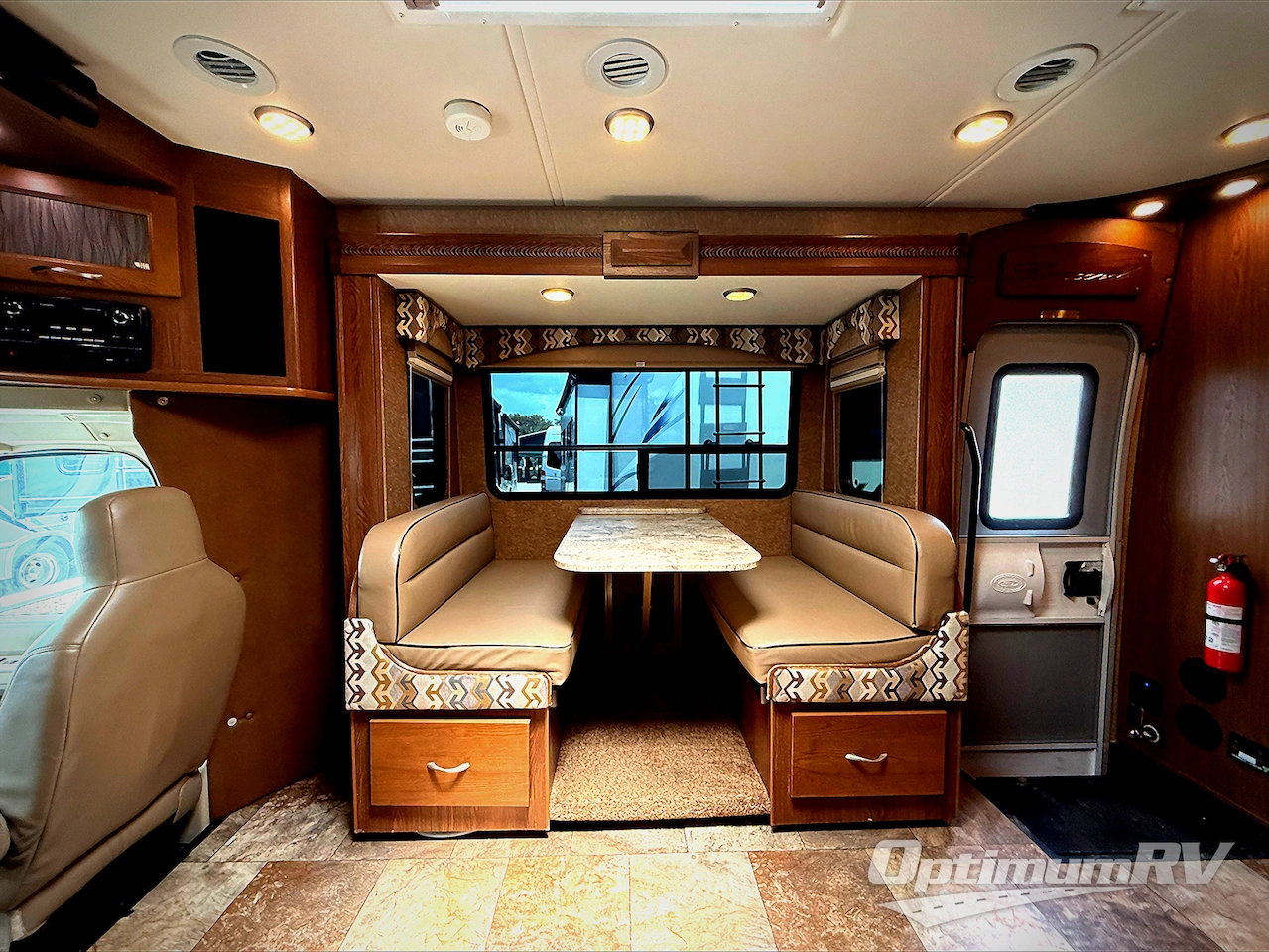 2014 Coachmen Concord 300TS Ford Photo 10