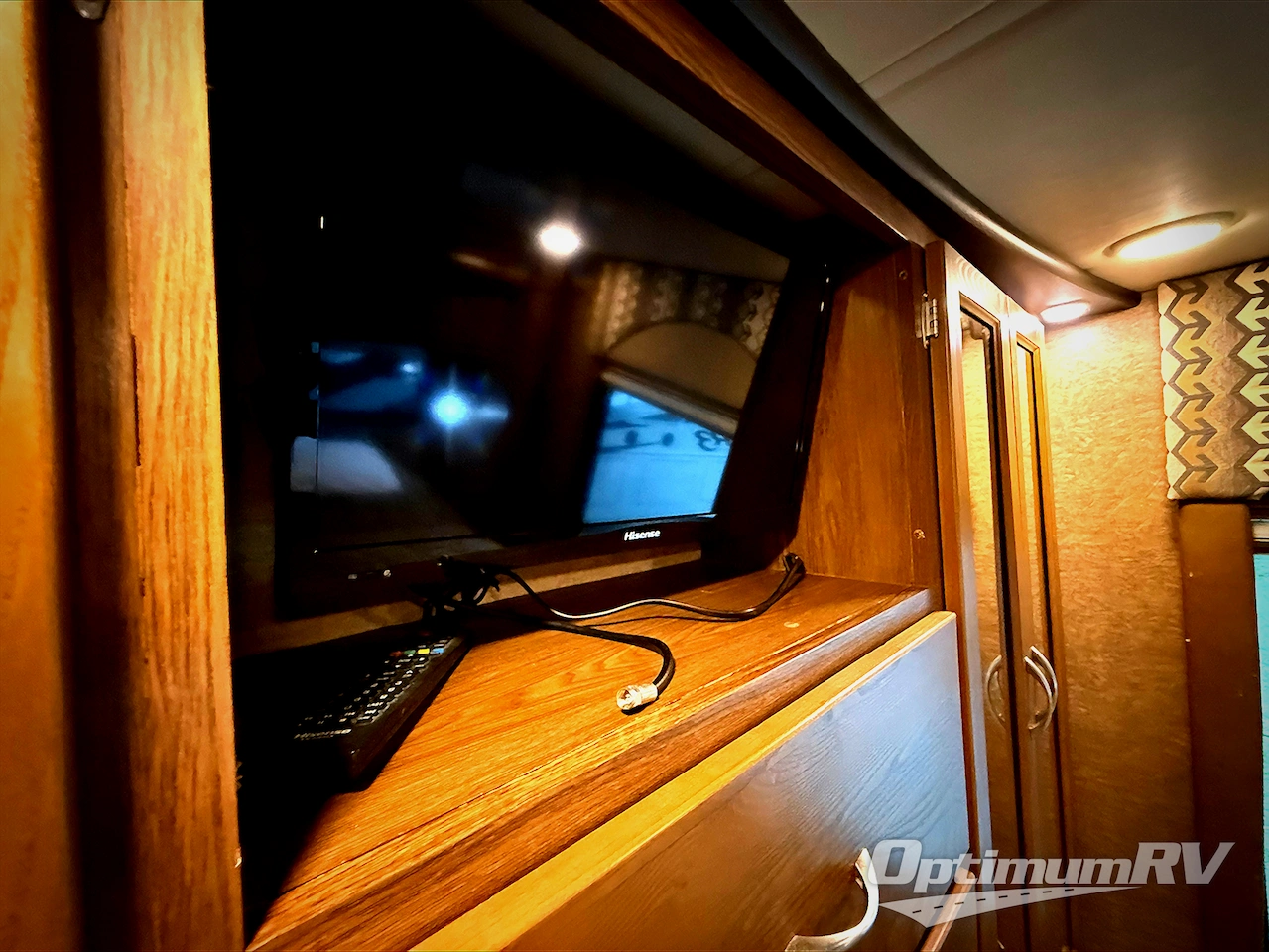 2014 Coachmen Concord 300TS Ford Photo 13