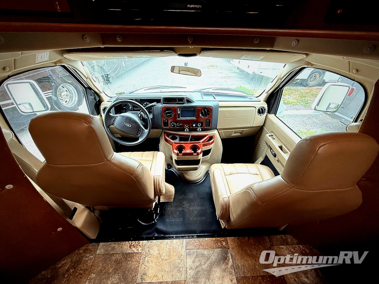 2014 Coachmen Concord 300TS Ford Photo 6