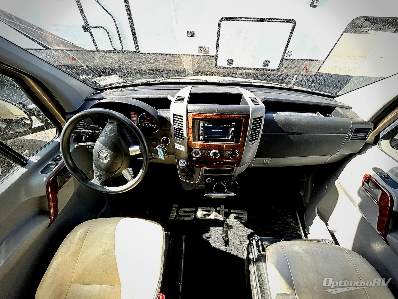 2016 Dynamax isata 3 24FW Photo 4
