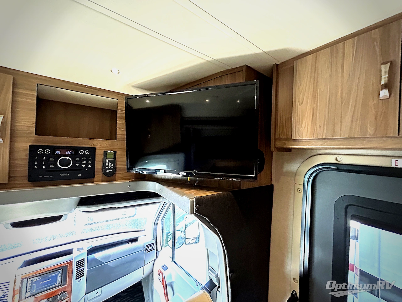 2016 Dynamax isata 3 24FW Photo 8