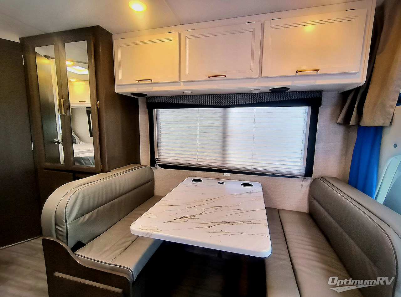 2024 Thor Four Winds 22E Photo 7