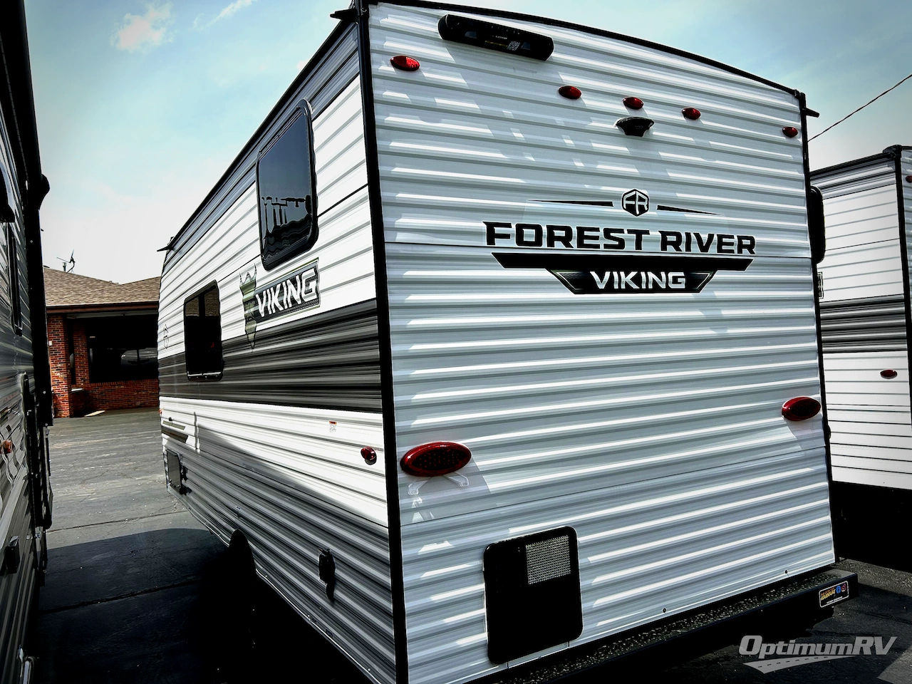 2025 Forest River Viking 3K Series 17SBH Photo 3