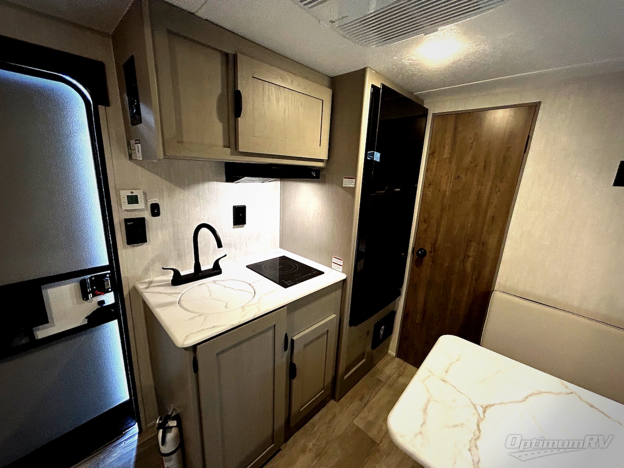 2025 Forest River Viking 3K Series 17SFQ Photo 8