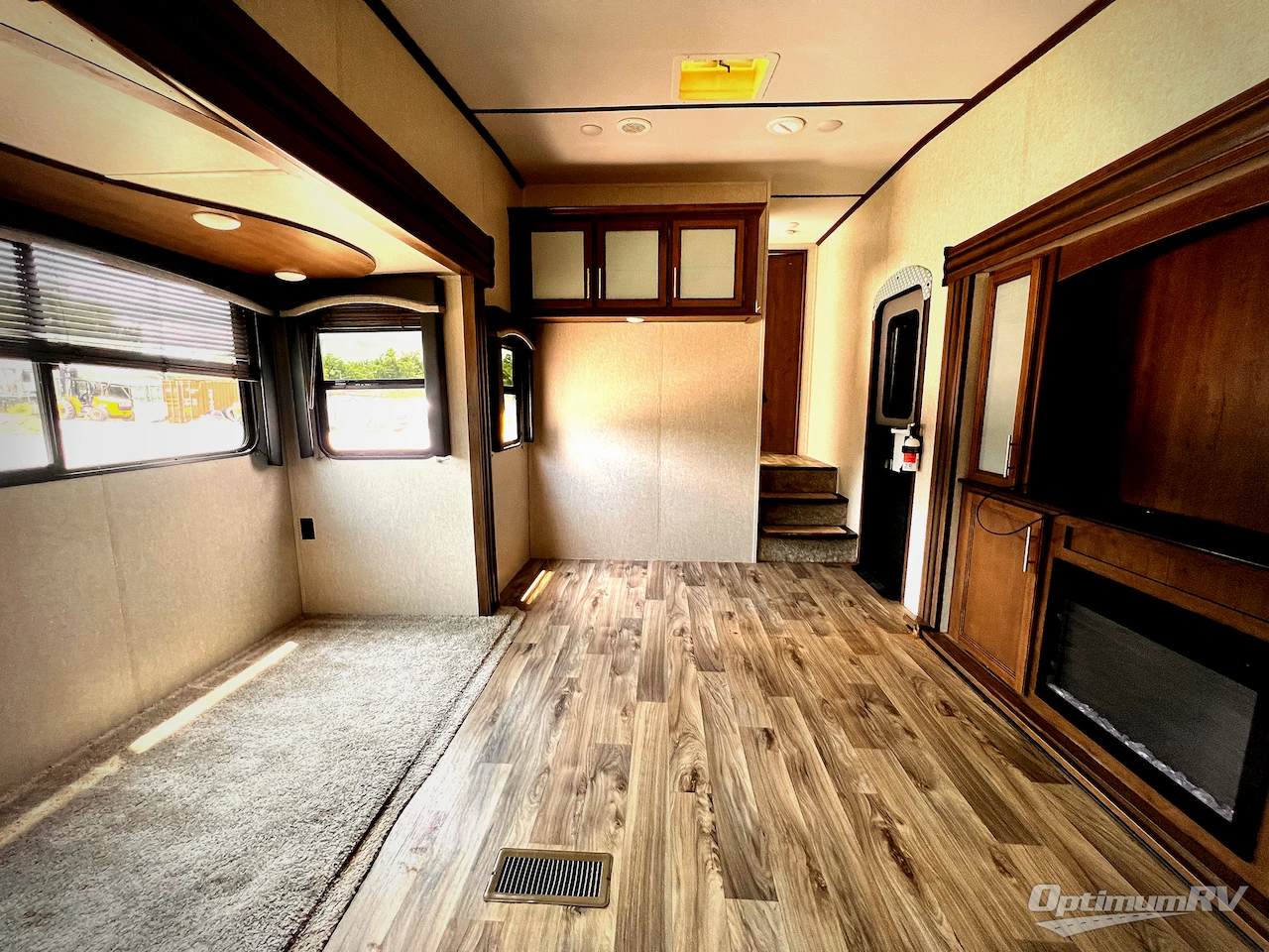 2020 Keystone Cougar Half-Ton 29RKS Photo 5