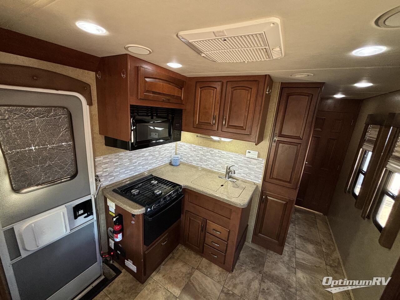 2013 Jayco Greyhawk 31DS Photo 8