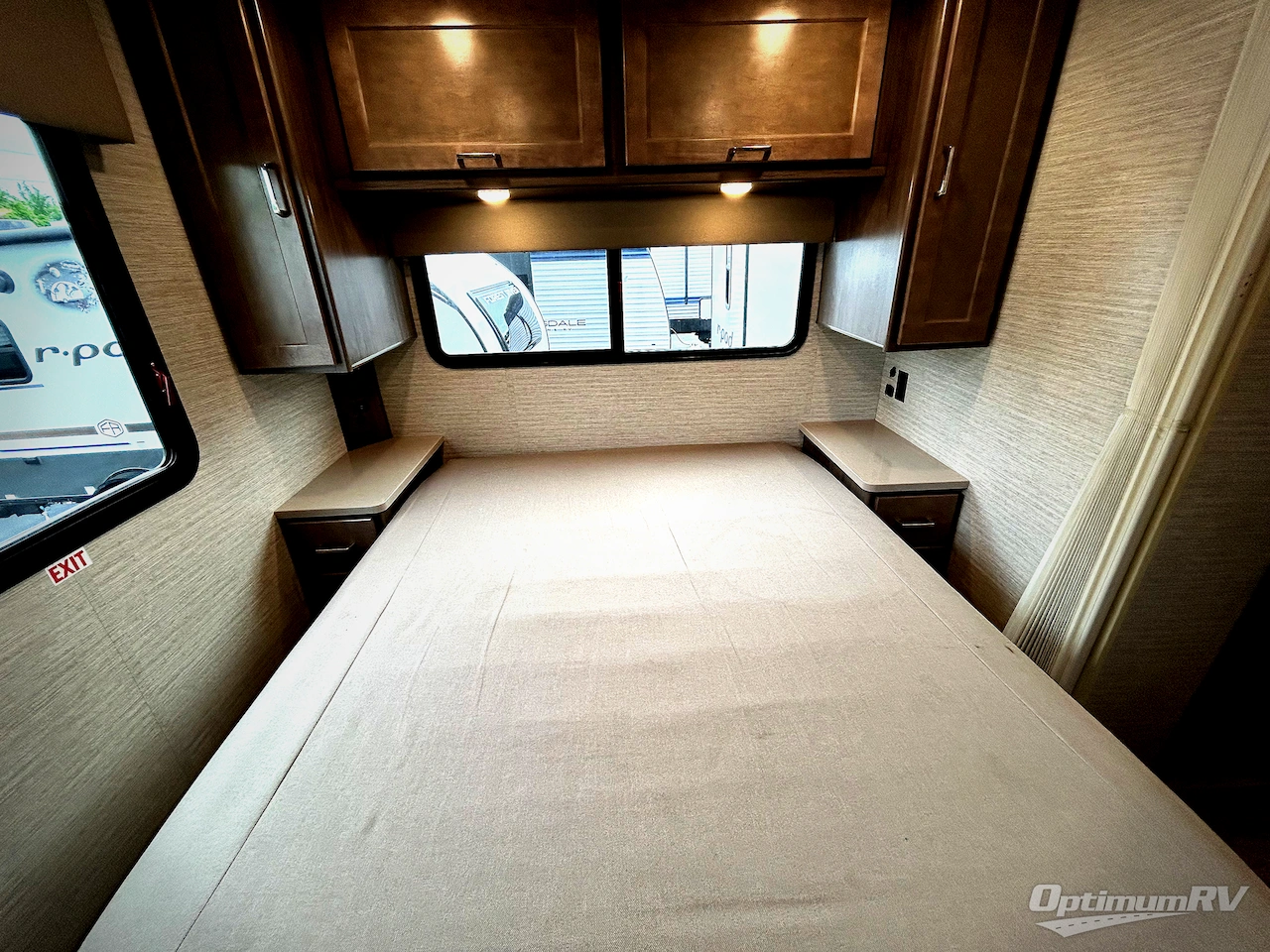 2022 Winnebago Minnie Winnie 31H Photo 20
