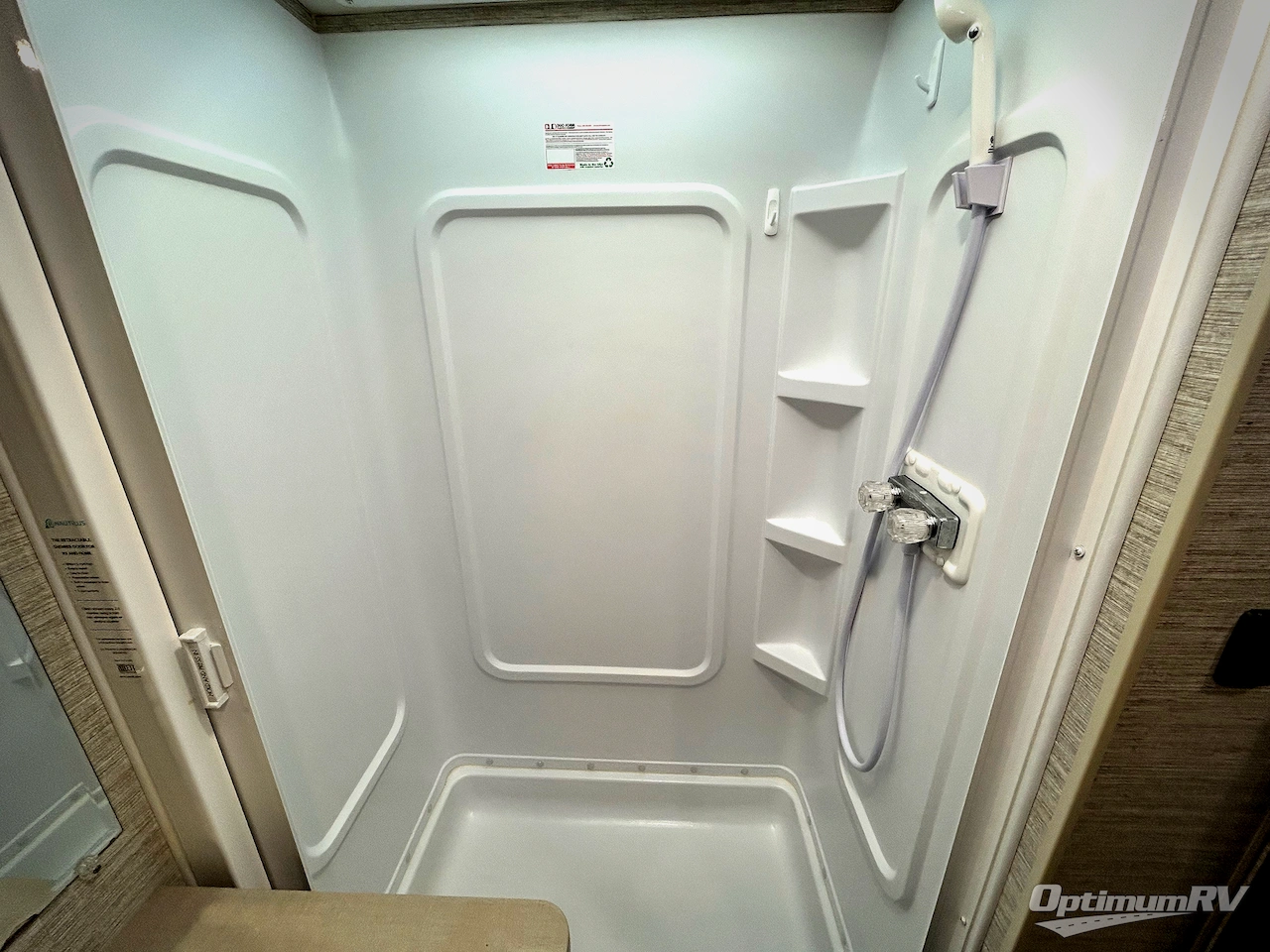 2022 Winnebago Minnie Winnie 31H Photo 26