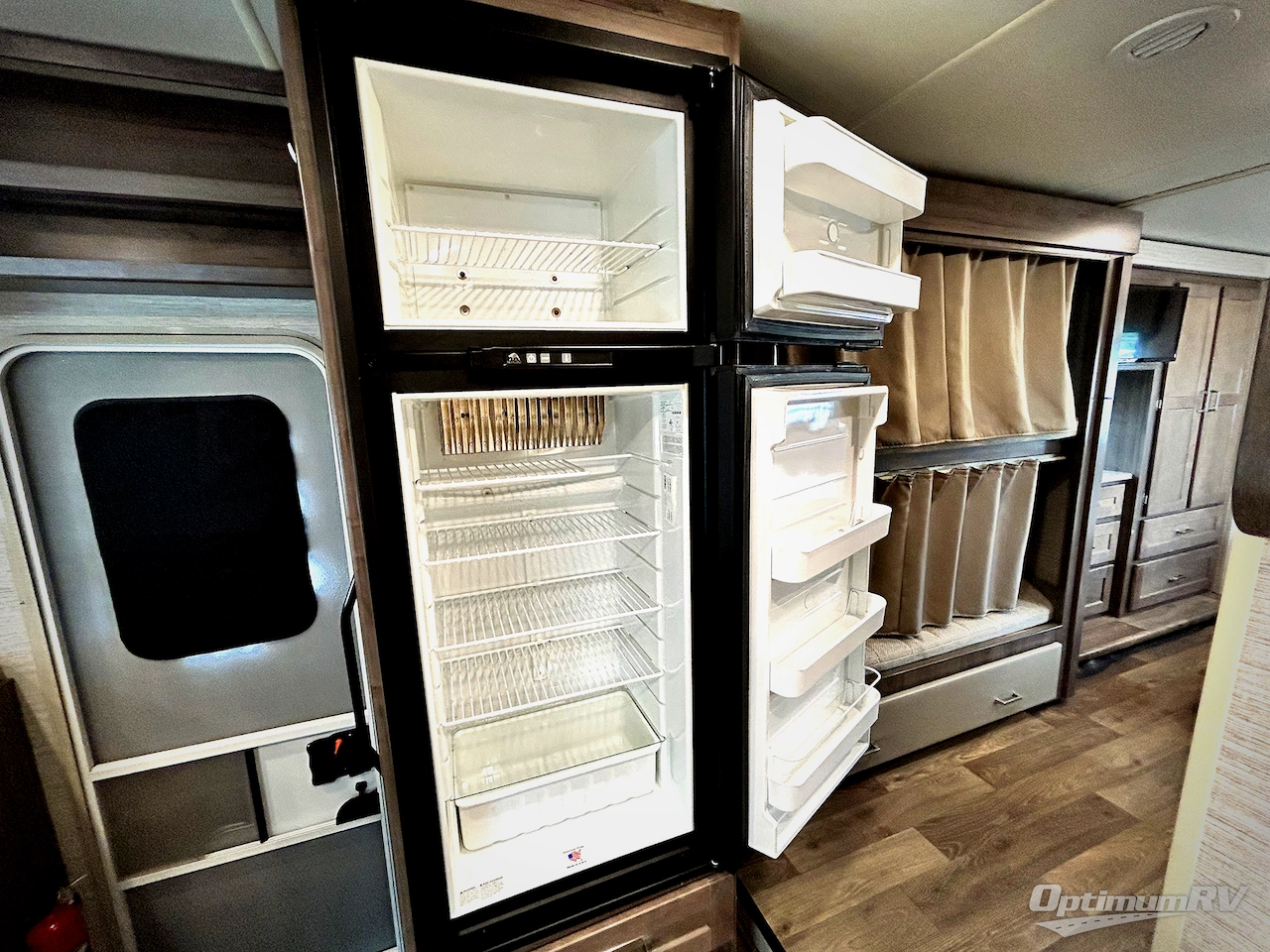 2022 Winnebago Minnie Winnie 31H Photo 15