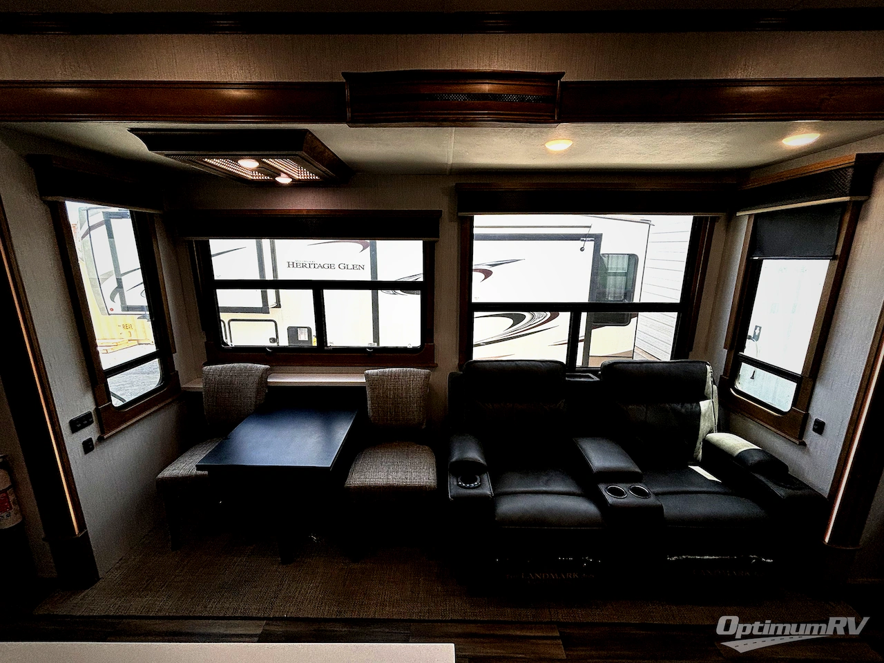 2022 Heartland Landmark Newport Photo 6