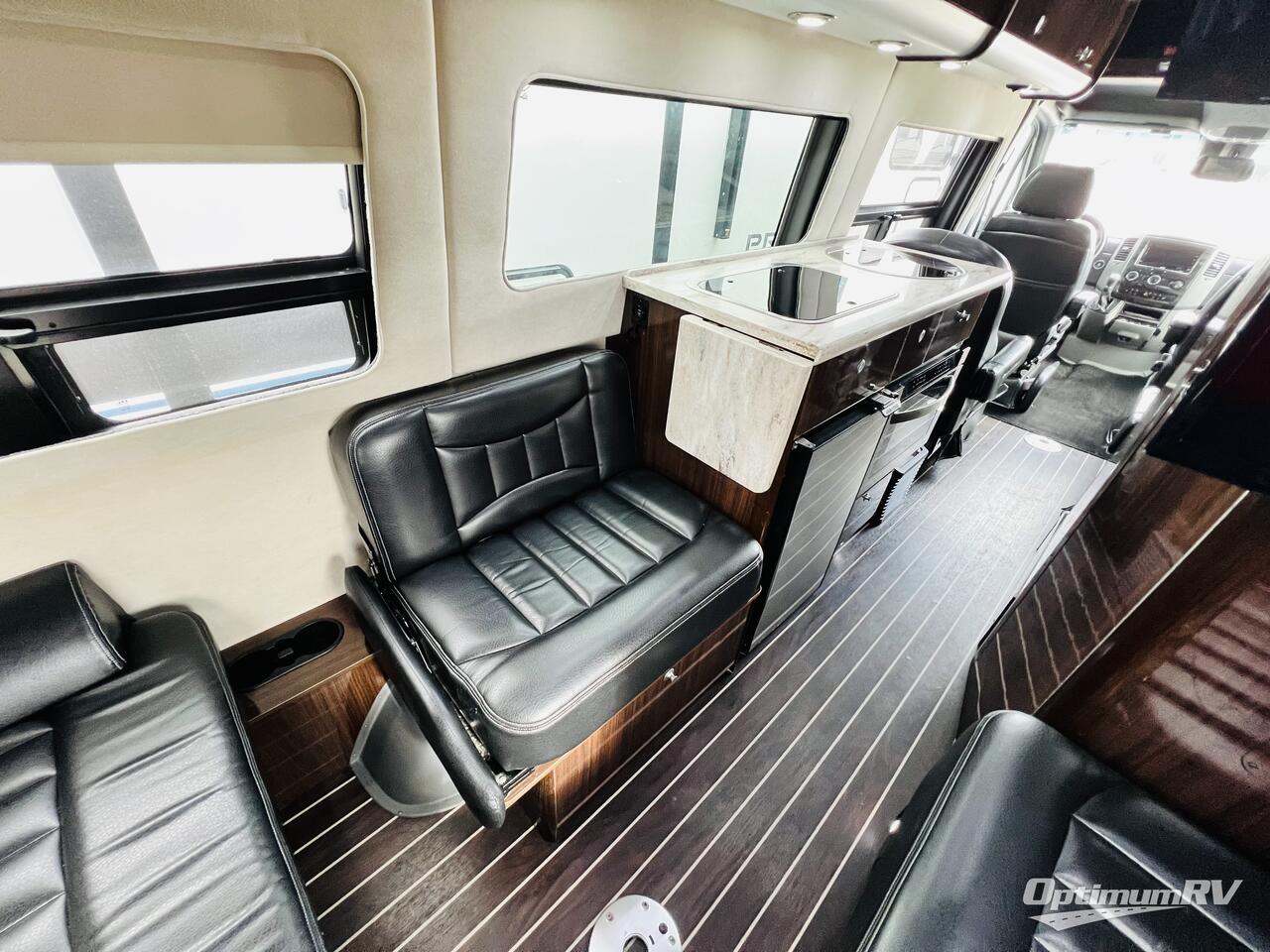 2019 Airstream Interstate Grand Tour EXT Std. Model Photo 21