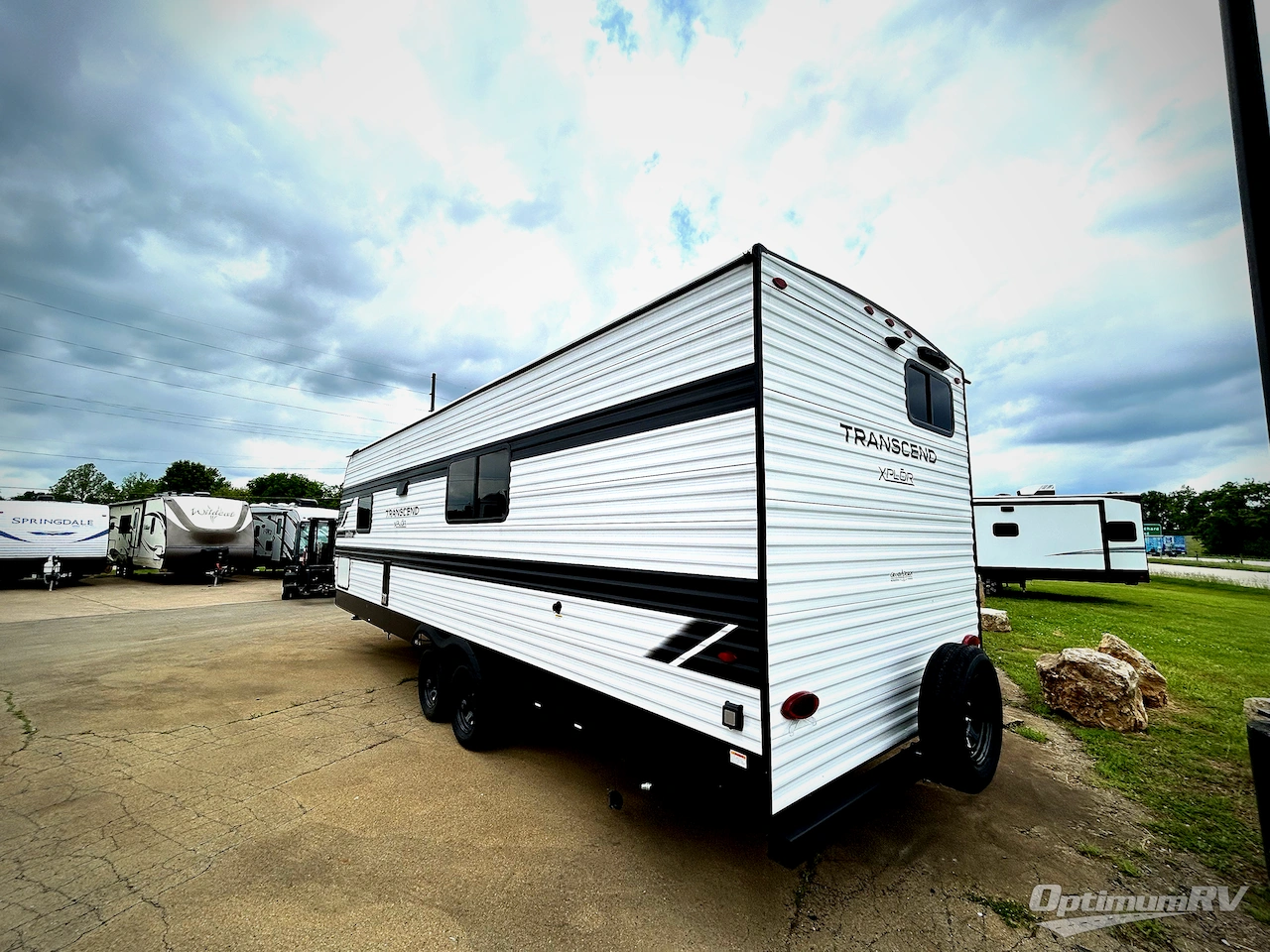 2025 Grand Design Transcend Xplor 24BHX Photo 3