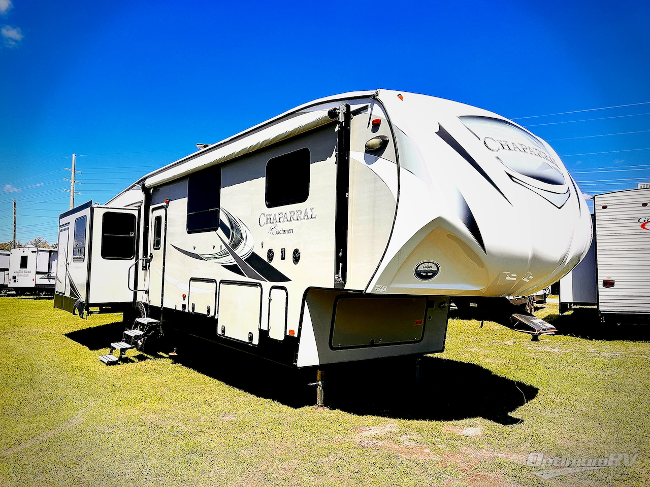 2018 Coachmen Chaparral 392MBL Photo 1