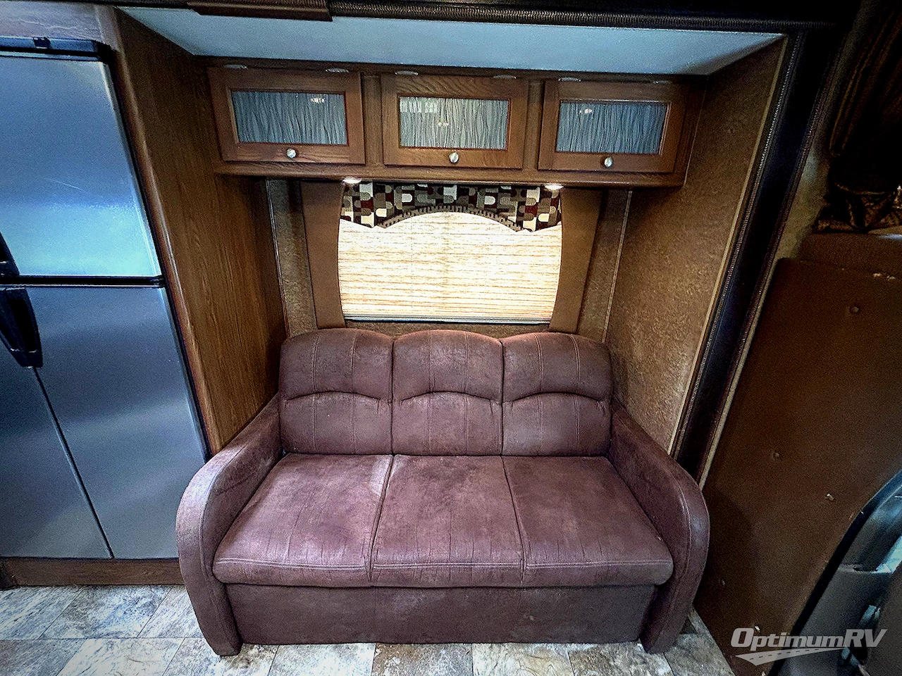2015 Coachmen Leprechaun 260DS Ford 450 Photo 11