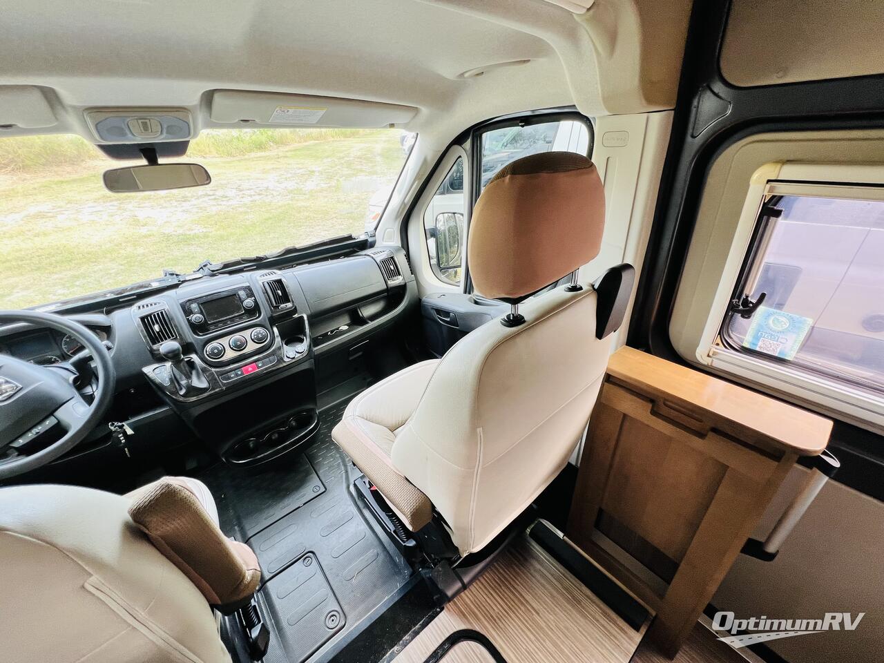 2019 Winnebago Travato 259KL Photo 5