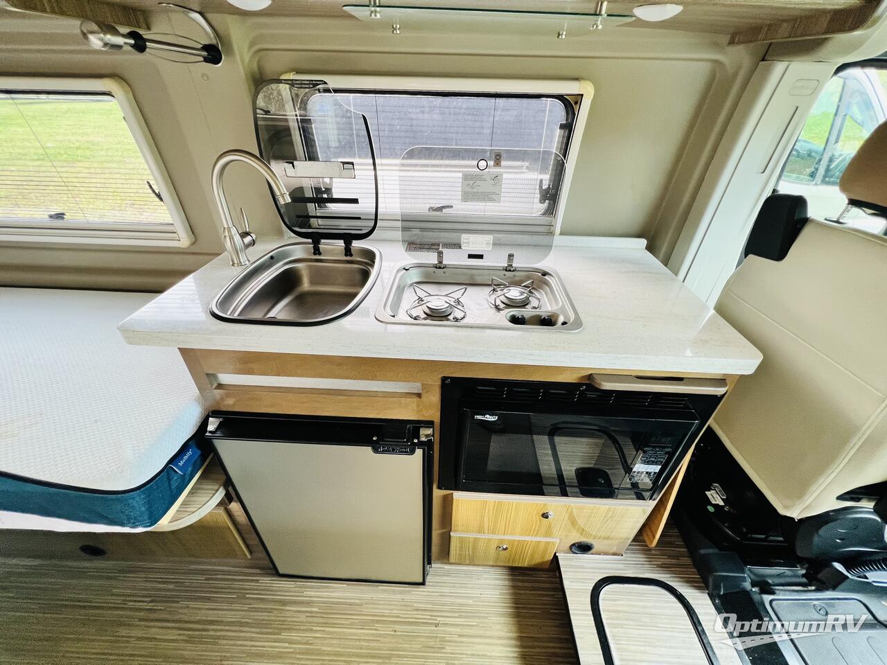 2019 Winnebago Travato 259KL Photo 9