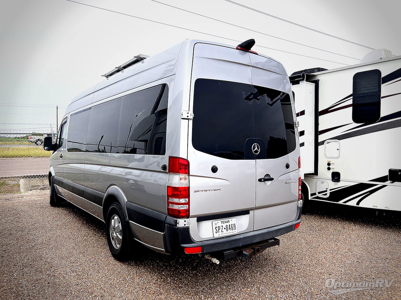 2016 Mercedes Benz Sprinter 2500 Photo 3