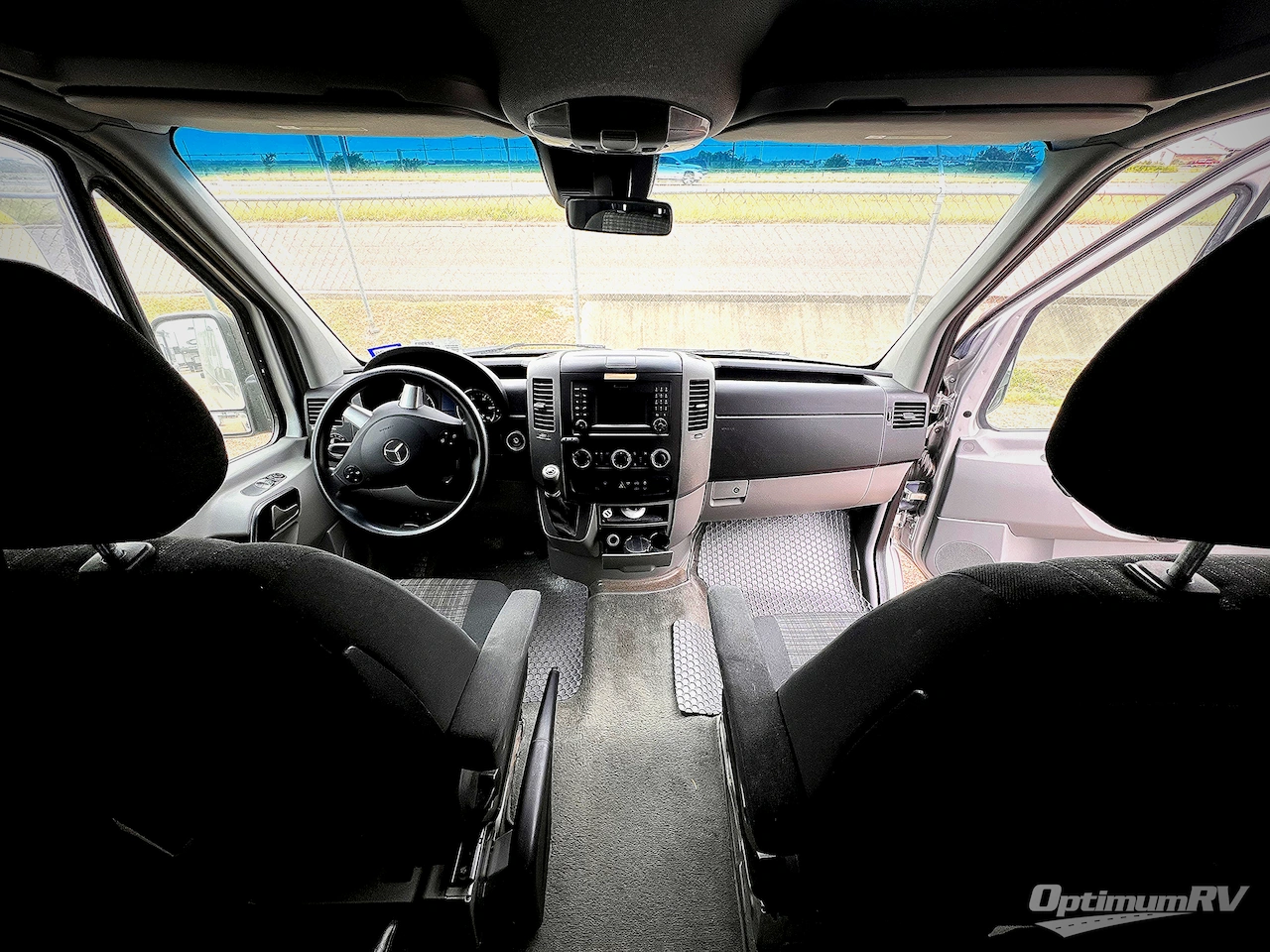 2016 Mercedes Benz Sprinter 2500 Photo 6