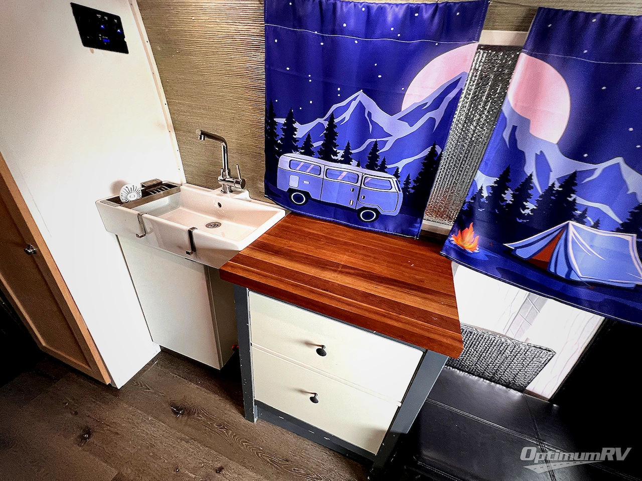 2016 Mercedes Benz Sprinter 2500 Photo 8