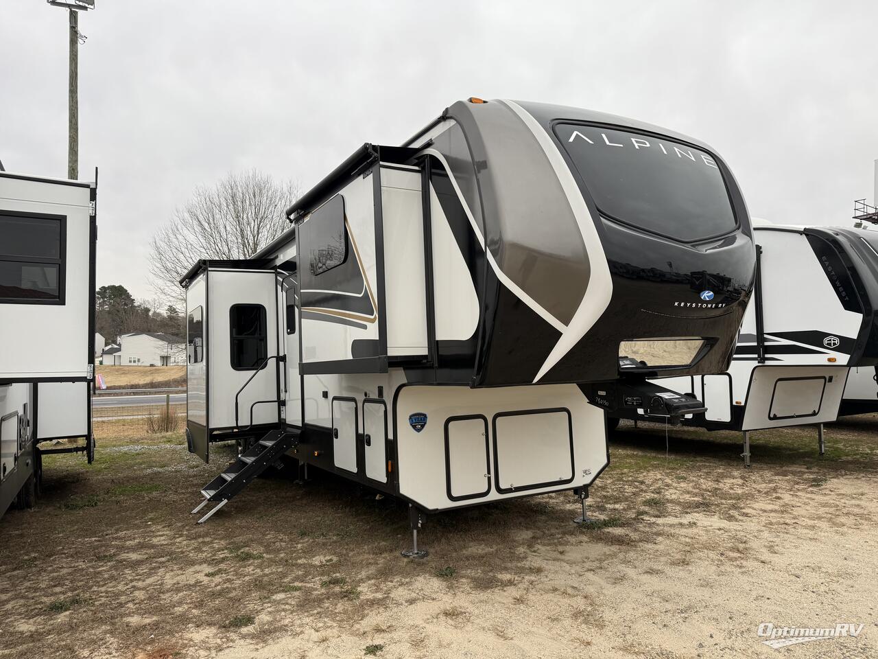 2025 Keystone alpine 3820FK Photo 1