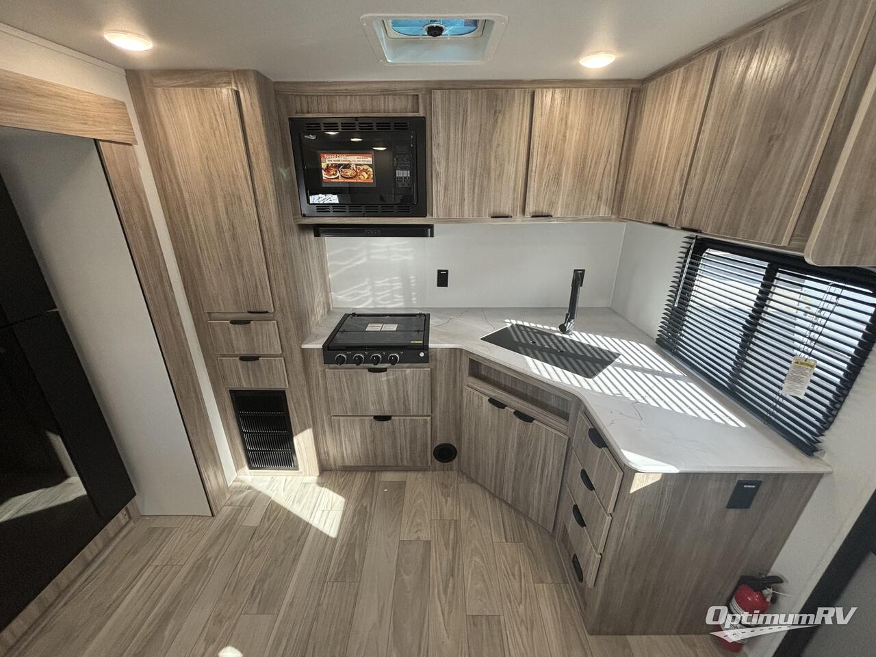 2025 Winnebago Access 28FK Photo 7