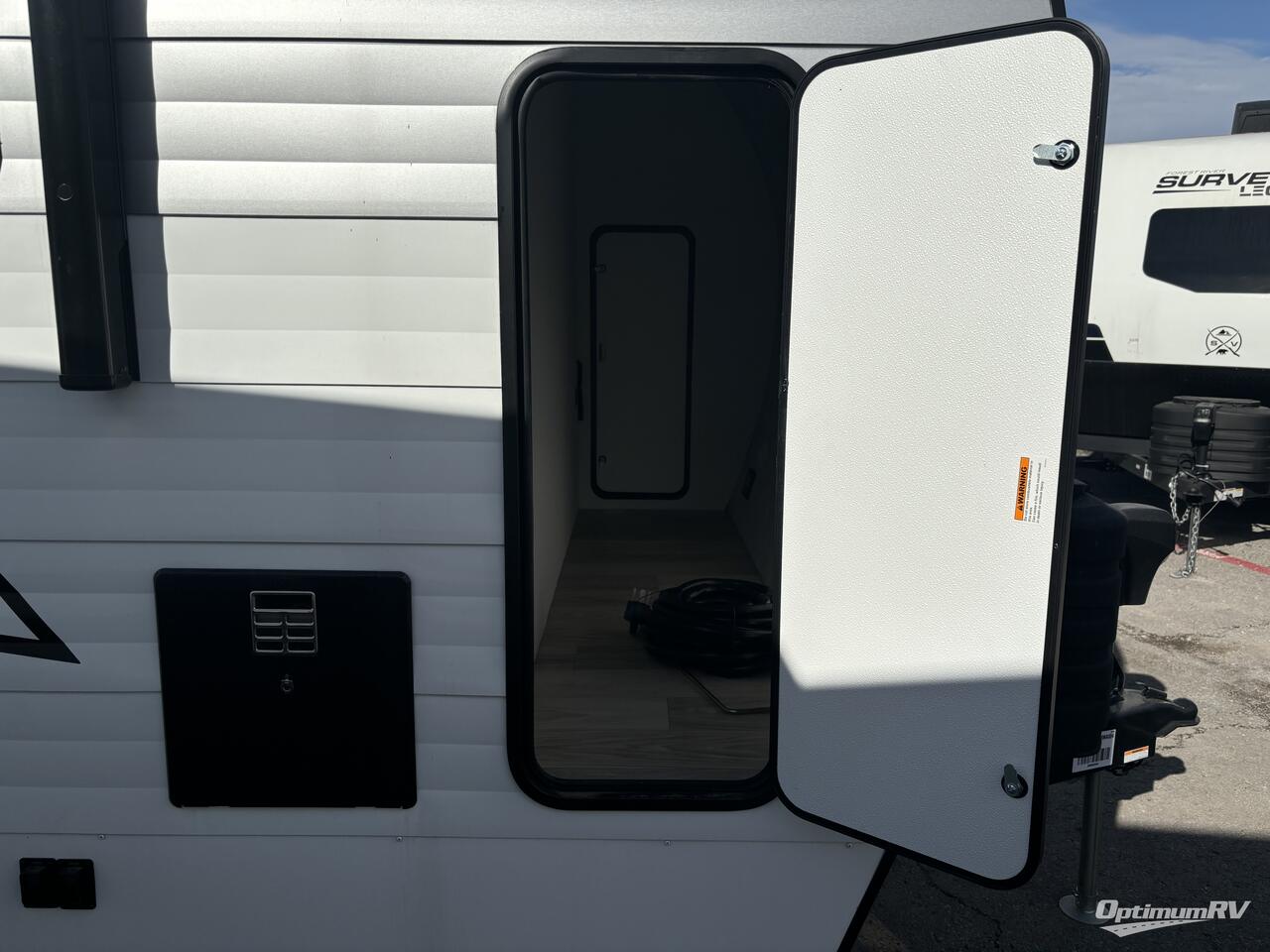 2025 Winnebago Access 28FK Photo 12