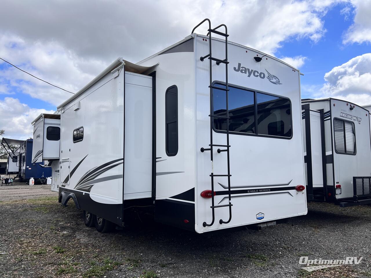 2022 Jayco Eagle 321RSTS Photo 3