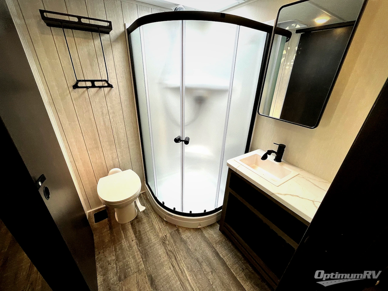 2025 Forest River Cherokee Arctic Wolf Suite 3650SUITE Photo 27