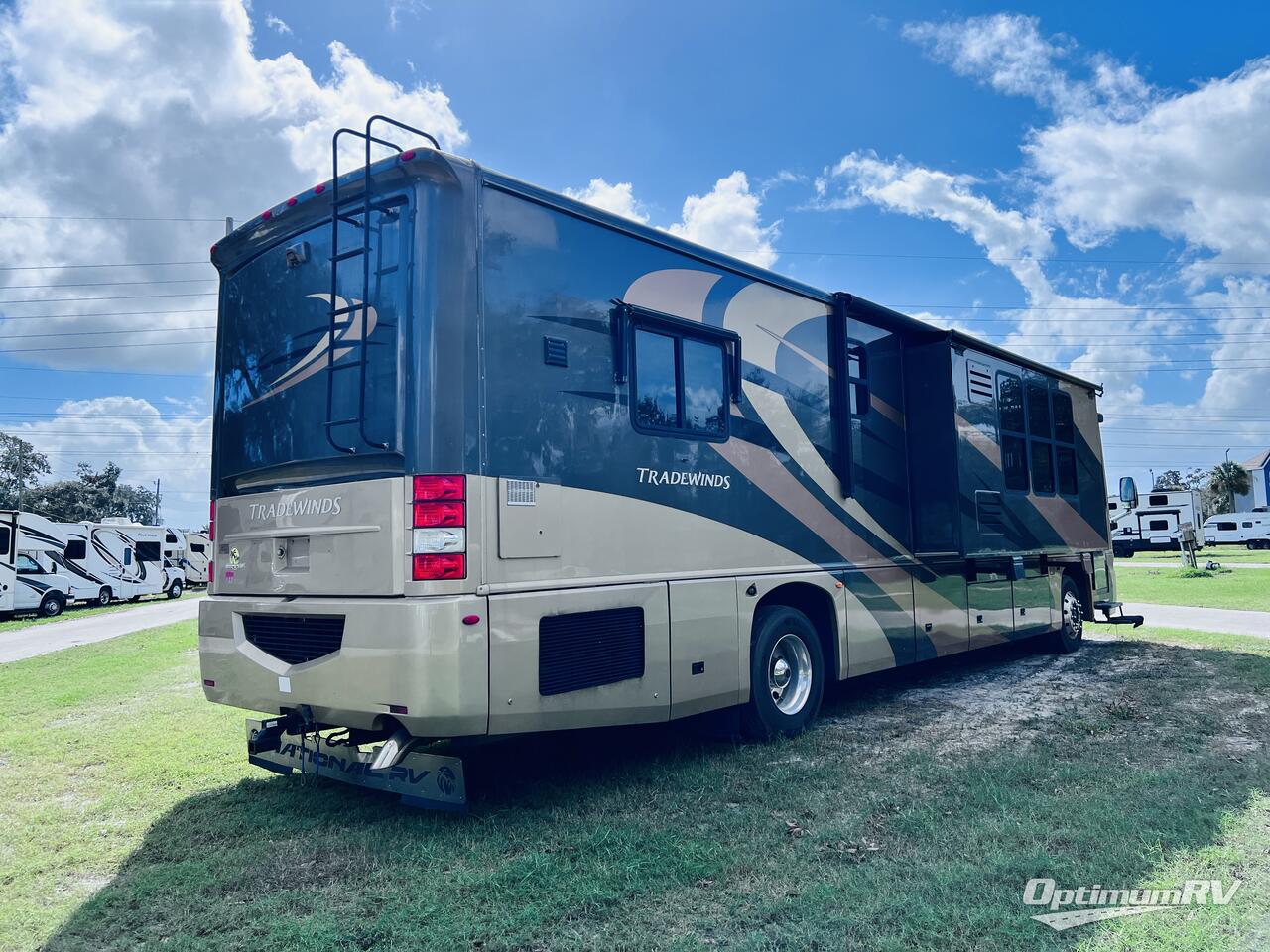 2006 National RV Tradewinds M-40E Photo 3