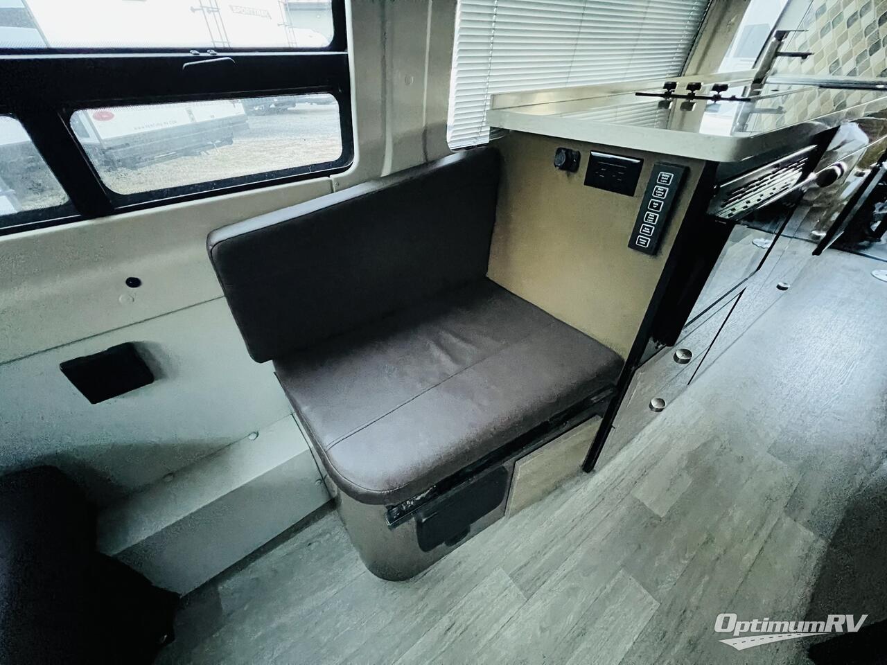 2019 Winnebago Era 70B Sprinter Photo 18